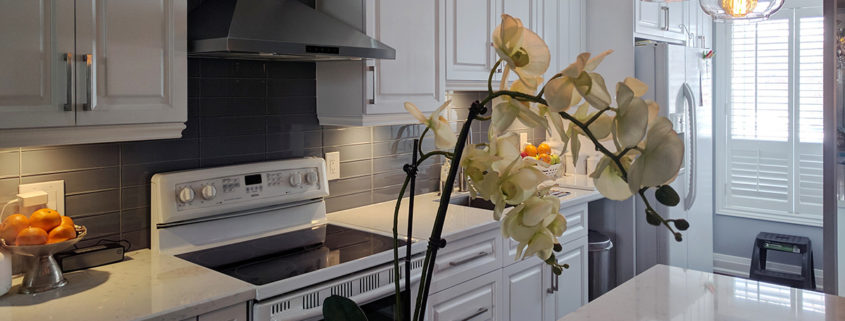How to Spruce Up a Tired Kitchen How to Spruce Up a Tired Kitchen